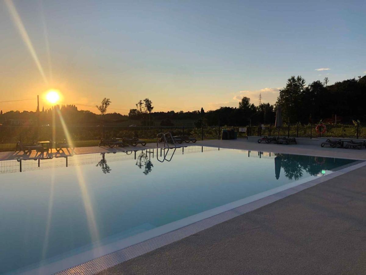 Agricamping Al Grappolo Divino Lazise Exterior foto